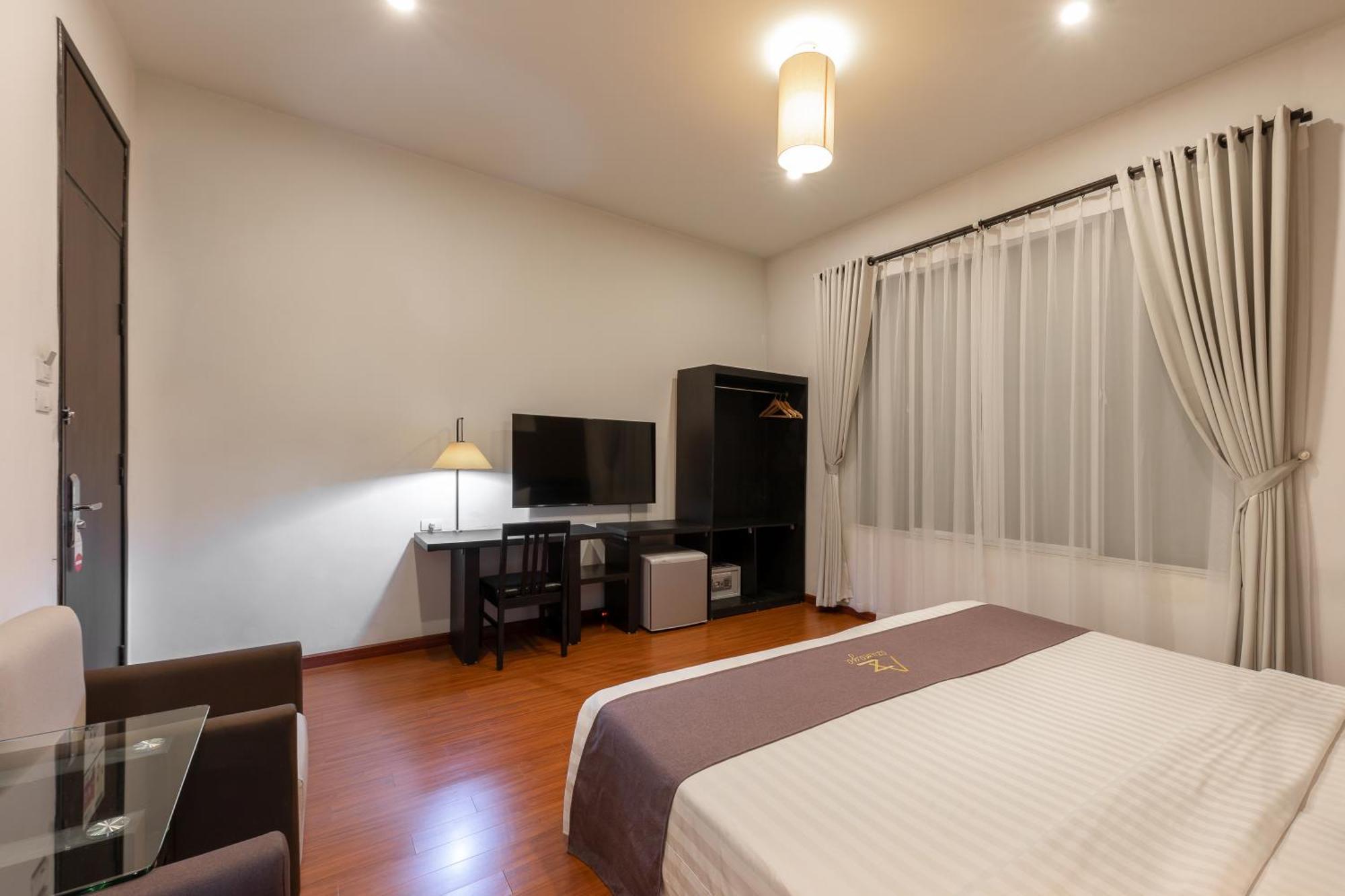 Azumaya Hotel Hai Ba Trung 1 هانوي المظهر الخارجي الصورة